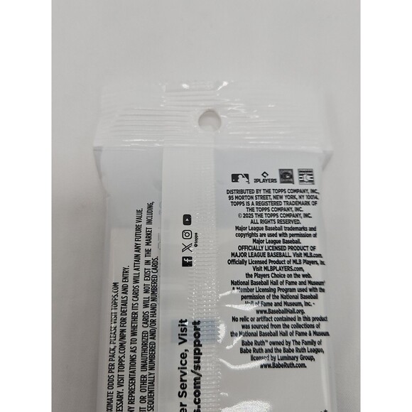 2025 Topps Series One Major League Baseball 36 Card Hanger Fat Pack - NEW! - Picture 9 of 9